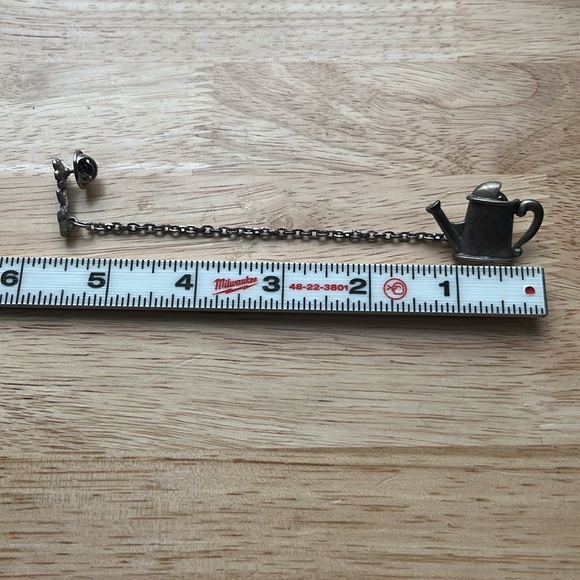 Vintage Amy pewter Water Can & Flower in pot Lapel Tack Pin W/ Chain brooch - Picture 10 of 10